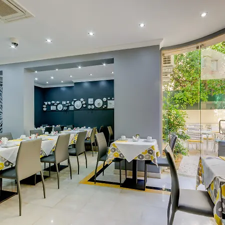 Avenida Park Hotell