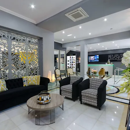 Hotell Avenida Park 3*