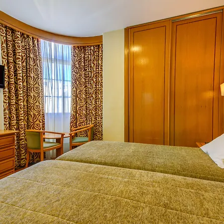 מלון Avenida Park