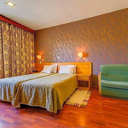 Hotel Avenida Park