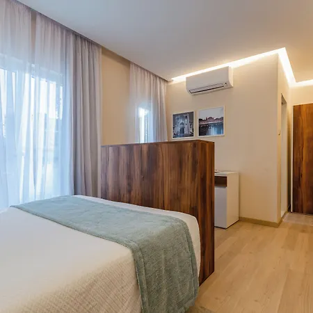 Avenida Park Hotel 3*