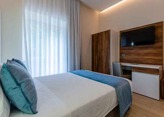 アベニーダ パーク 3*