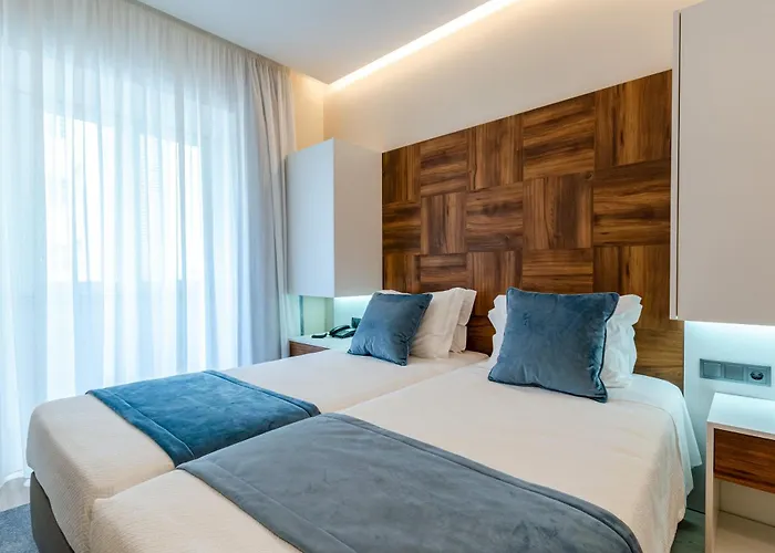 ホテル アベニーダ パーク 3*