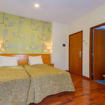 Avenida Park Hotel
