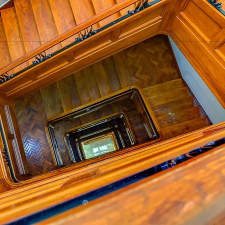 Готель Avenida Park Лісабон